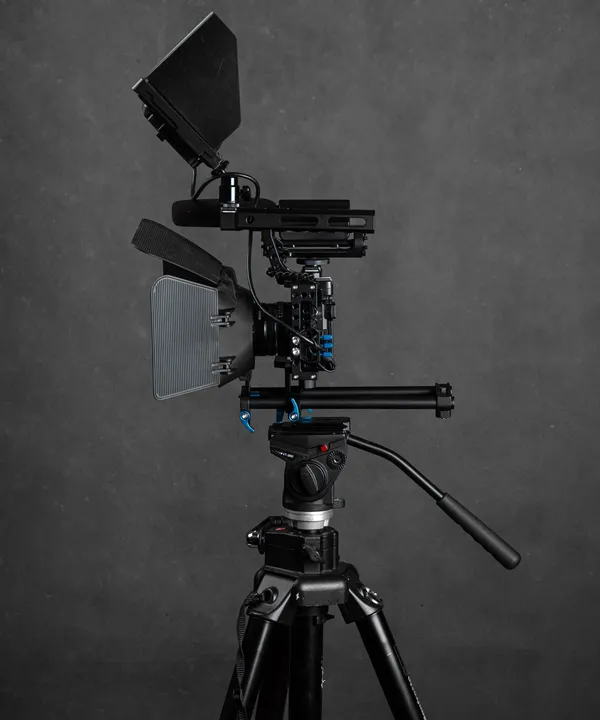 Peralatan produksi video